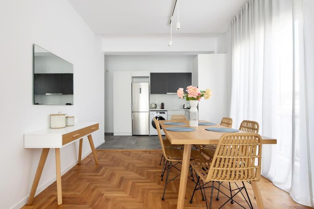 Blue Delta Apartment Palaio Faliro Athén Kültér fotó
