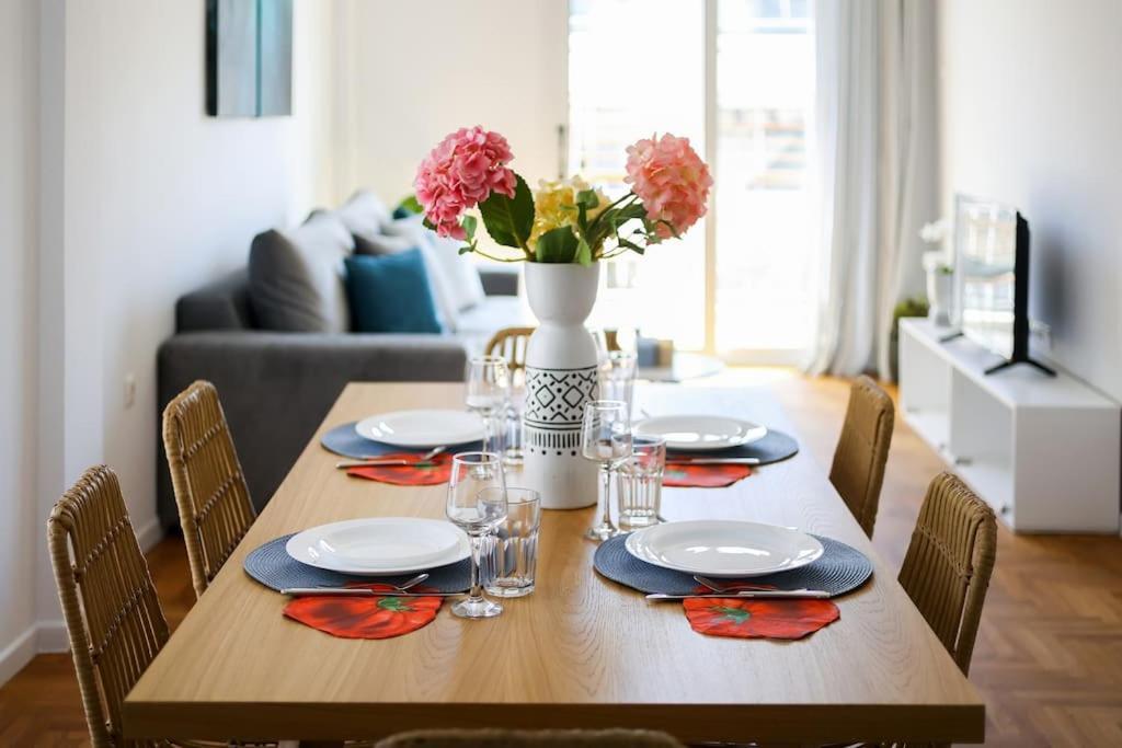 Blue Delta Apartment Palaio Faliro Athén Kültér fotó